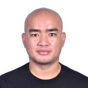 Mknaqzlujztn